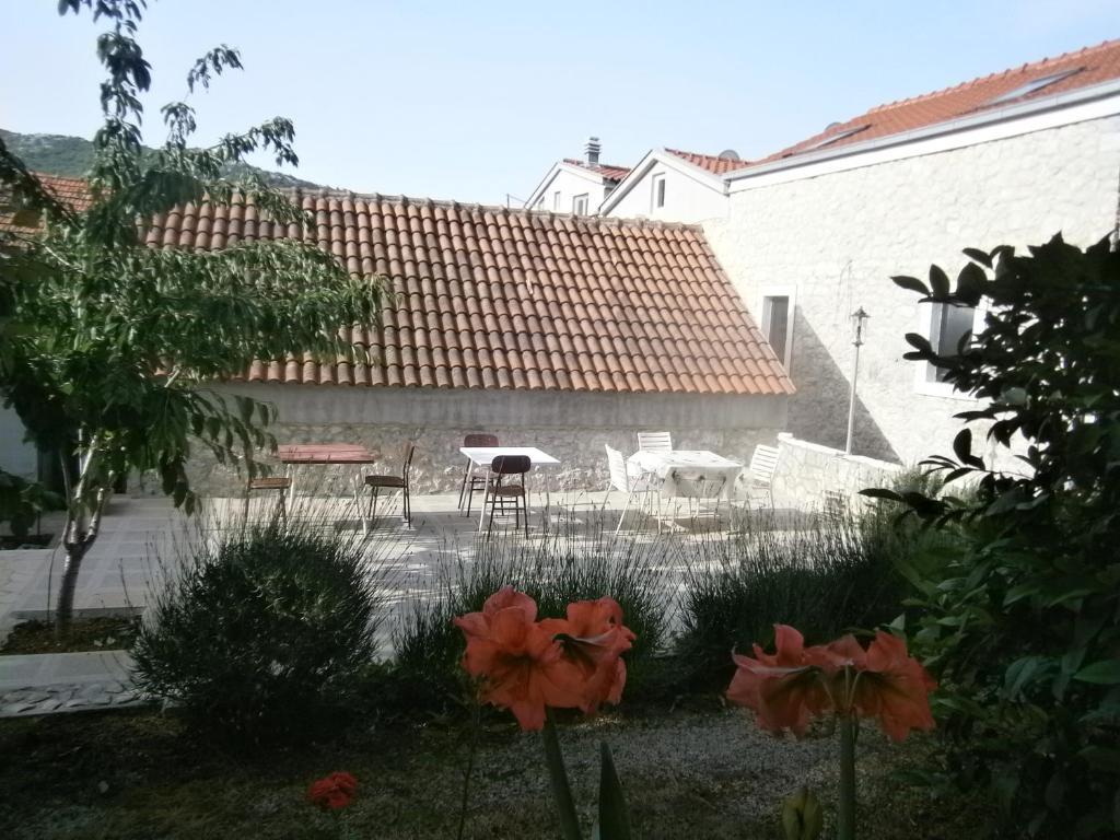 Apartments Petar Блаце Екстер'єр фото